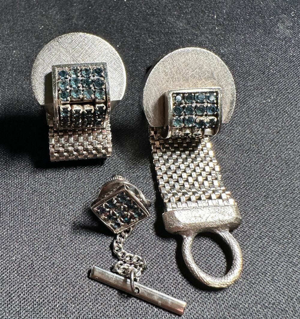 Vintage Cufflinks Tie Tac Set Blue Rhinestone Mesh Wrap Silver Tone retro